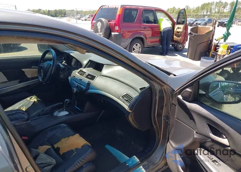 2008 Honda Accord 2.4 Ex-L from USA, damaged, VIN 1HGCP26838A005377